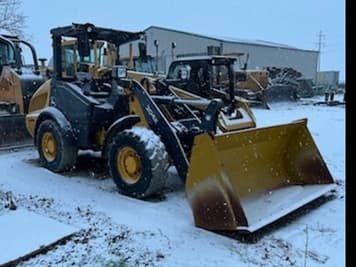 Main image John Deere 204K